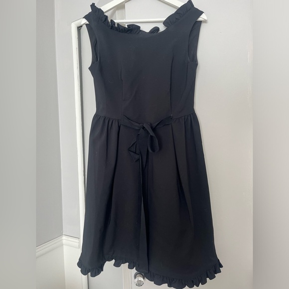 French Connection well made new dress never work size small - Picture 1 of 4